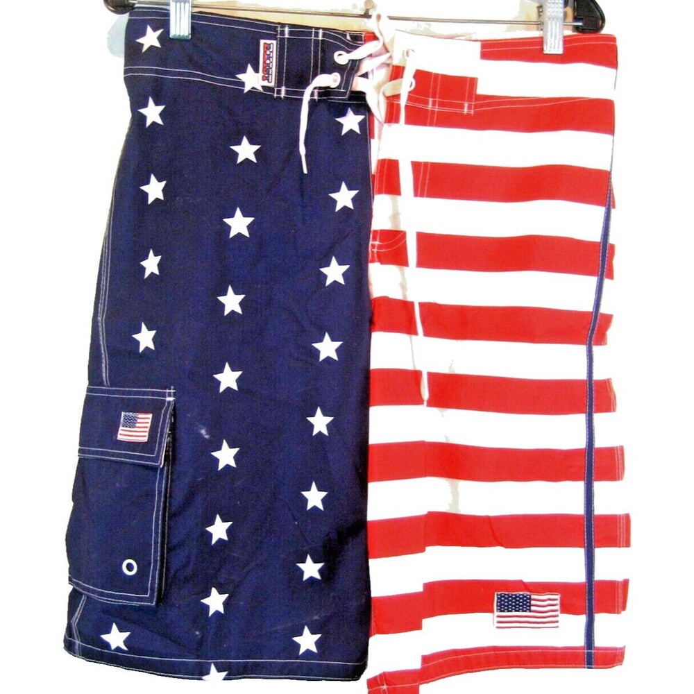 Mens NWOT EXIST USA Patriotic Theme Lined Board Shorts sz Med(32x11)